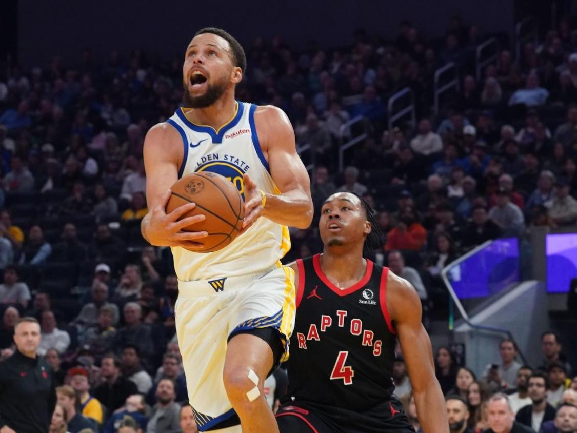 开云体育app-没老大就原形毕露！库里16中6！正负值全场倒数第二！被吊打！